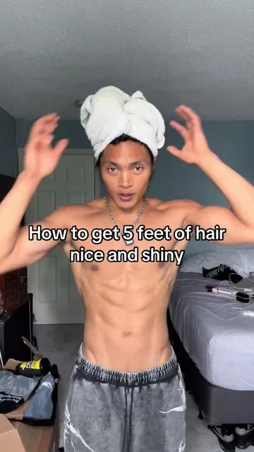 this is your sign to oil your hair. #haircare #hairroutine #longhair #hair 