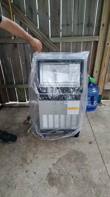 Commercial Ice Maker Machine, 130Lbs/24H with 33Lbs Storage, 45 Cubes per Cycle, #Icemaker #MaquinadeHielo #NuggetIce  #tiktokshopcreatorspicks #summervibes 