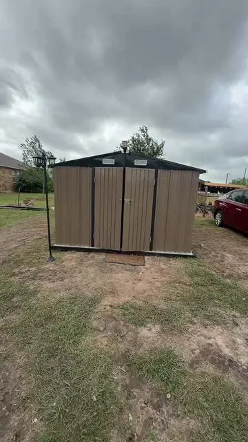 Shed metálico grande para patio y almacenamiento exterior resistente al agua 🏡✨ ideal para herramientas, bicicletas y organizar espacios. #StorageShed #OutdoorStorage #BackyardOrganization #HomeOrganization #TikTokShopFinds 