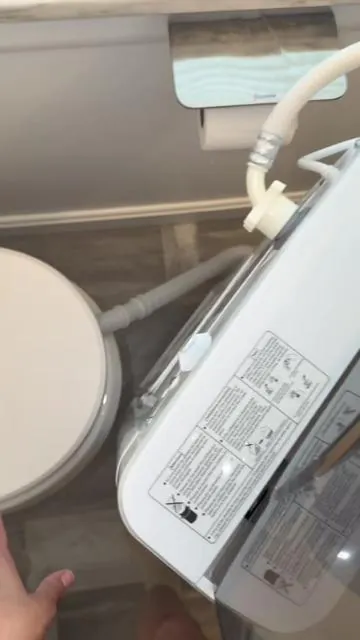 Works way better than I thought!     Super compact but really efficient✨ #yamiluzd #portablewashingmachine #dealsforyoudays #summervibes #tiktokshopcreatorpicks 