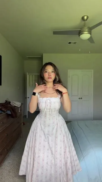 Barbie and the 12 dancingprincesss ? Guys this dress I cant get enough of it wth i did not think i was gonna like it but i ended up loviiinggg it @Cider 