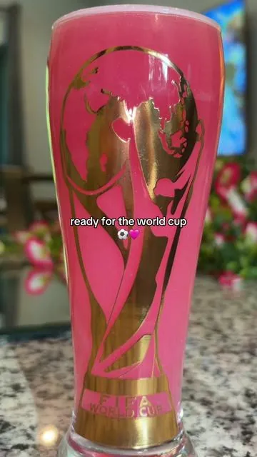 @FIFA World Cup ⚽️🏆🍻#beer #glass #pinkdrink #worldcup #fifa 