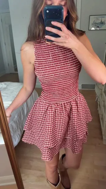 the cutest little dress omg