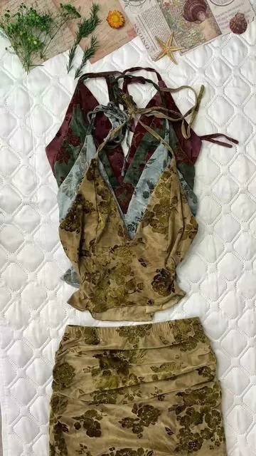 Floral sexy set 🌸 #set  #women  #floral  #twoPiece  #SummerVibes