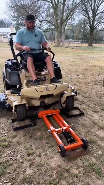 500Lbs Heavy Duty Mower Lifter Must Have#vevor #spotlightday #FathersDay #lawnmower #lift 