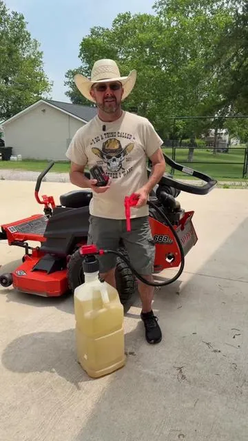 This cordless fuel transfer pump is a game changer for filling up mowers, ATVs, generators, boats, and more without lifting heavy gas cans. #SummerVibes #SummerVibe #mowing #FuelTransferPump #mowers 