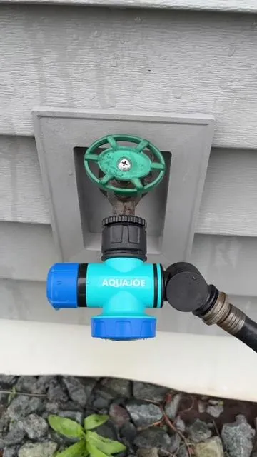 Seriously wish I got this sooner #garden #gardening #landscaping #yardwork #gardenhose 