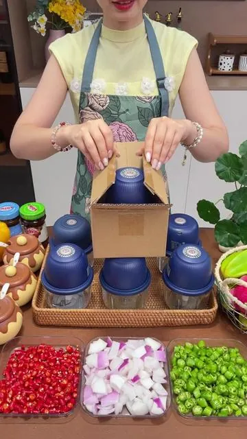 Your family certainly lacks an electric garlic grinder. It is very appropriate to start now! Onion,#appliances #summervibes #appliancesareeverything #goodthing #fypage   