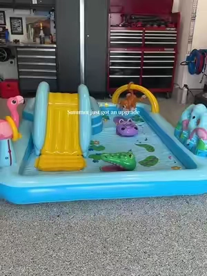 My toddler is going to go crazy when she sees this pool #toddlerfinds #kiddiepool #summervibes #kidfun #summerfun 