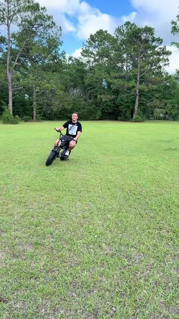 1500W motor and fat tires make this e-bike insanely fun for trails, streets, and weekend rides #SummerVibes #tiktokshopspringglowup #newdropsforyou #EBikeLife #ElectricBike 