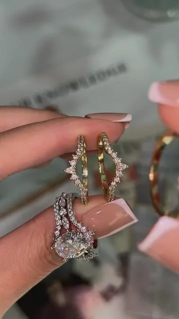 💍💍💕#jewelry #ringforwomen #ringstack #promisering #ring #engagementring 