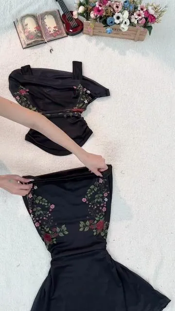 Too pretty for reality 💕 #DealsForYouDays#Tiktoshopstockup #MatchingSet #FloralAesthetic #DateNightFit