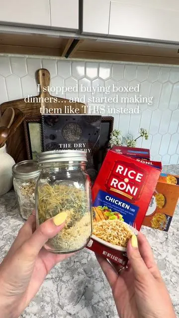 I used to rely on boxed dinners every night… now I just prep these dry mixes once and my pantry does the rest. No stress, no additives, and dinner is always ready when life gets crazy. This book changed everything for my kitchen routine. #homemadecooking #pantrystaples #mealprepideas #tiktokshopfinds #easyrecipes
