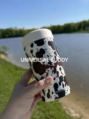 Don’t show up with your hands full like she did! You only need one koozie 😉🤩☀️@Frost Buddy  #frostbuddy #universalbuddy #frostbuddykoozie 