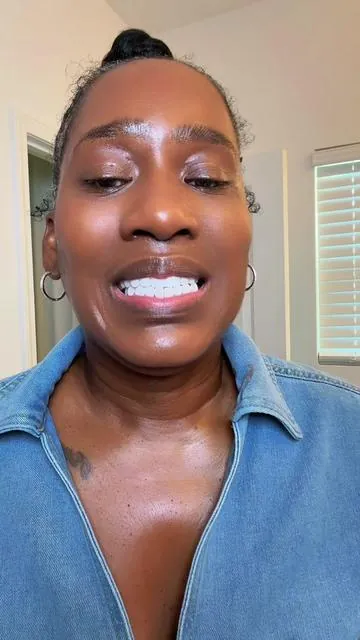 If your teeth still looking stained and your breath still questionable after brushing… it might be time to level up your mouthwash. #TikTokShopCreatorPicks #TikTokShopStockUp #WhiteningTeeth #OralCare #FreshBreath 
