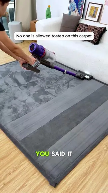 This vacuum has been AMAZING 🤍#vacuum #vacuumcleaner #cordlessvacuum #carpetcleaning #Summervibes 