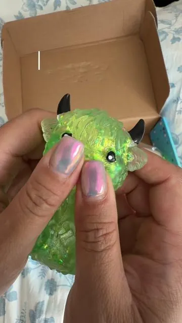 this was so fun to unbox 😛 #squishy #unboxing #fidgets #toysforkids 