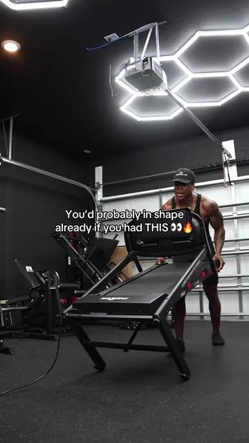Drop a comment below if you have any questions! #walking #inclinewalking #walkingpad #gymtok #treadmill 