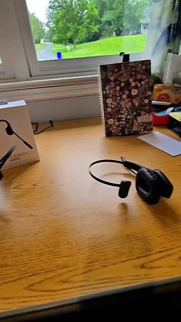 #fitness #officework #headset #phoneaccessories  #tiktokshopfinds 