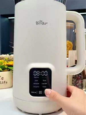 🍊🥝🍋🫚If you’re not sure how to start making healthy juices at home, here are my go-to mixes—hope they make your routine easier! #recipesoftiktok #SummerVibes #health #greenjuice #bearnutmilkmaker 