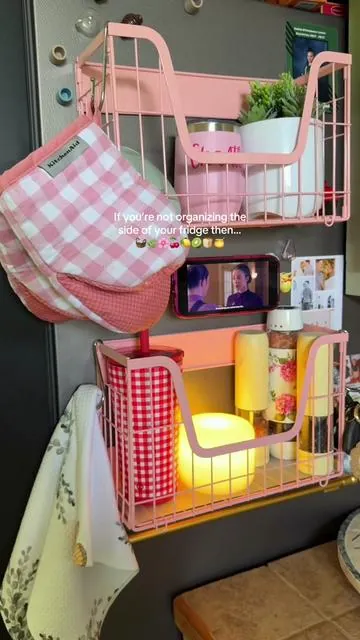 Get organized in the kitchen sis 🧺🍯 #magneticshelf #fridgeshelf #kitchenorganization #organizedkitchen #organizedhome 