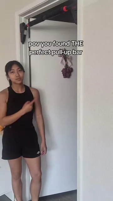 actively fixing my 5 rep max 🤣 #pullup #calisthenics #gymtok #girlswholift #masc 