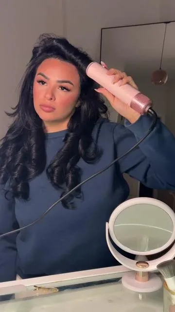 Weekly blowout w my fav @ATOPSKINS.US also available on Amazon BTW 😍  #atopskins #atopskinsus #summervibe #blowout #tutorial 
