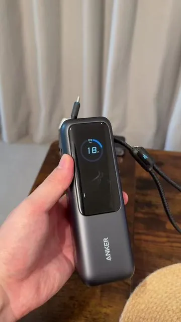 Check out the bundle deal#anker #ankersmartdispaycharger #smartcharging #laptopcharger #travelcharger 