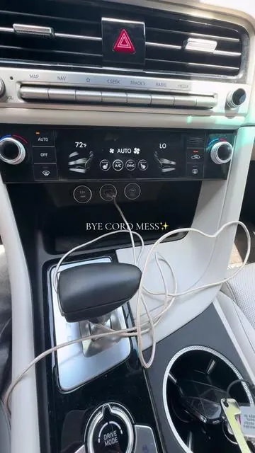 #carplay #caraccessories #wirelesscarplay 