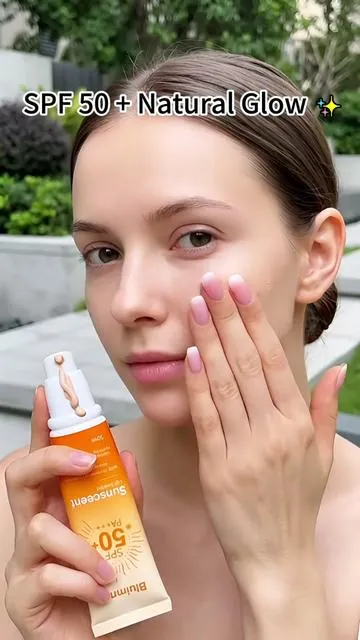 Este protector solar con color hace que mi piel se vea increíble 😍 #TintedSunscreen #SPF50 #GlowySkin #NoMakeupLook #BeautyTok