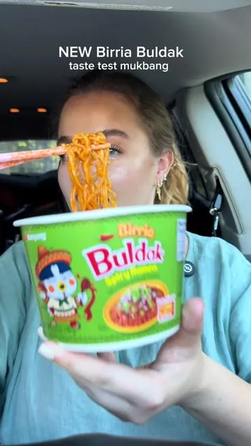 My new favorite flavor. So so good. #birria #buldak #ramen #tiktokmademebuyit #mukbang 