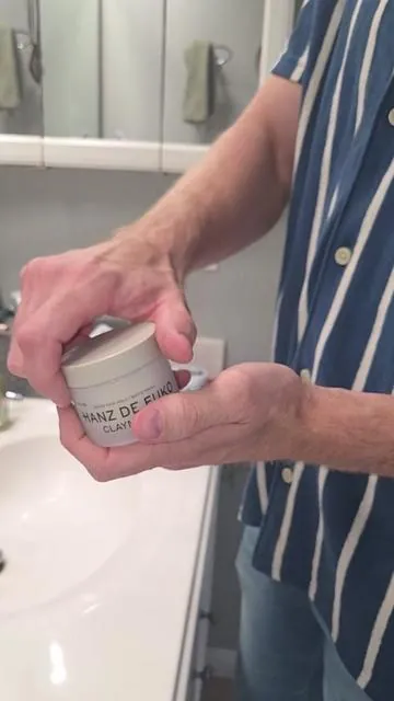 @Hanz de Fuko A hair product that gives a strong hold without the greasy look! One of my husband's go-to products he has used for so long! Check it out! #hanzdefuko  #menhairproducts #hairproducts #hanzdefukoclaymation #claymation 
