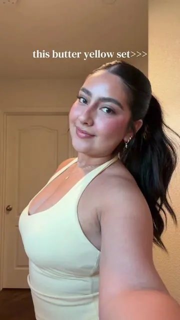 #butteryellow #workoutset #matchingset 