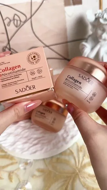 Si puedes ver el pequeño carro amarillo en la esquina inferior izquierda, significa que tienes suerte, todavía hay en stock, porque he estado esperándolo mucho tiempo.#skincare #facecream #tiktokmademebuyit #tiktokshop