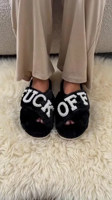 #tiktokmademebuyit #fyp #slippershoes #fuckoff #womenshoes 