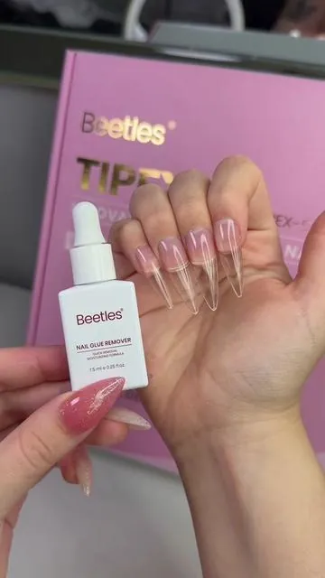 We finally have a Tipex Lite kit with the nail glue remover and these are in LONG STILETTO ✨🎀 @BeetlesGelPolish #nailkit #tipexlite #nailinspo #diynails #longstilettonails 