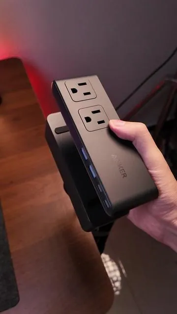 Desk cleanup in 10 seconds. This clamp-on Anker power strip gives you 6 outlets, USB-A, USB-C, and up to 70W fast charging without drilling or desk damage. It keeps cords off the floor, looks clean, and adds surge protection too 🔌✨ Click the yellow cart now before it sells out and upgrade your setup today ⏰ #AmazonFinds #PowerStrip #DeskSetup #HomeOffice #WorkFromHome