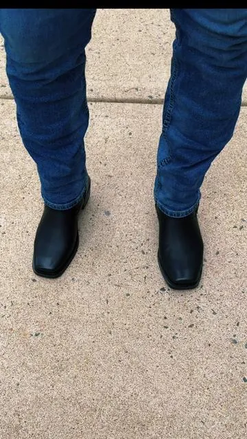 Botas cómodas y elegantes para hombre  Elige tu color favorito desde el carrito naranja para obtenerlas a un súper precio + envío gratis.  🇺🇸 #fyp #paratii #bootsformen #botasvaqueras #boots 