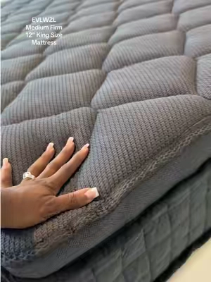 @EVLWZL Mattress #mattress #mattressinabox #mediumfirmmattress #tiktokshopdealsforyoudays #SummerVibes 