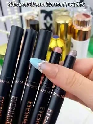 😎Stop complaining about not being able to apply or smudging your eyeshadow - with these eyeshadow sticks, no one can't do it right🥳#base #makeup #eyeslipsface #eyes #passion 