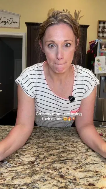 New moms, this is one of those products you’ll keep buying over and over 🙌 Easy-to-dissolve organic puffs with probiotics, prebiotic fiber, and simple ingredients that make snack time easier whether you’re at home, traveling, or surviving errands with a toddler. #newmomlife #organicfood #babysnacks #momlifehacks #dealsforyoudays 