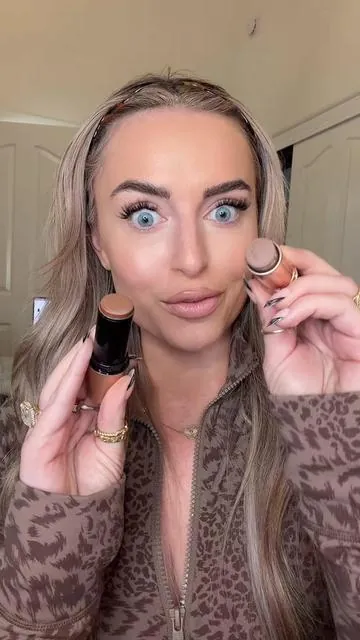 I'm using the shade medium tan and tan! Such good shades and formulas #eyeslipsface #elfcosmetics #makeuptrends #affordablemakeup #makeupfinds @e.l.f. Cosmetics 