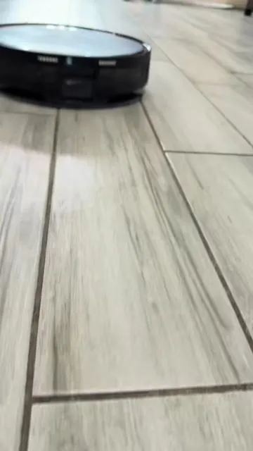Aspiradora Robot Automática mi nueva ayudante 🤩✨… @tapo.us  #robotvacuum  #robotvacuumcleaner  #tapo  #tapolife  #tiktokshopcreatorpicks 