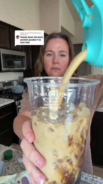 Replying to @Ann Pinto McCarney FlavCity Vanilla Latte protein smoothie ☕️✨🤎 over 25g protein, 10g collagen, real caffeine, and honestly one of the cleanest protein powders I’ve found 😭 #flavcitytakeover #proteinshake #proteincoffee #cleaningredients