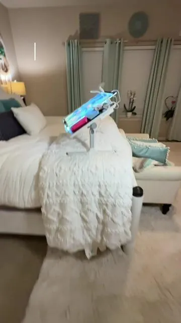 What’s your favorite thing to do in bed, I’m here for the diamond art most nights! #SummerVibes #tiktokshopmemorialday #desksetup #diamondpainting #diamondart 