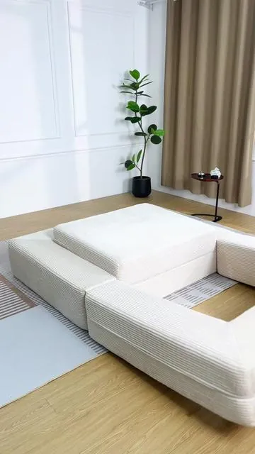 I scored a sofa that’s great for small spaces!!!🤍🩵#fyp #viral #bonelesscouch #homedecor #couch 