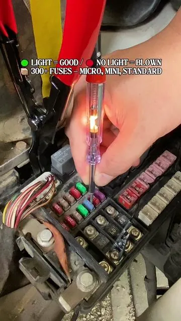 Always check the fuses first 😂 Seriously tho#CarFuseKit #FuseKit  #CarTips #DealsforYouDays #summerwins