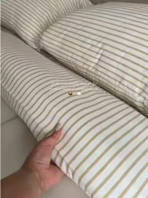 Obsessed ☁️ #stripedsheets #beddingset #sheets #sheetset #bedroommakeover 