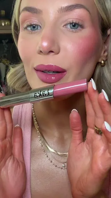 NEW Perfect Twin Lip😍 @Laka US #kbeauty #koreanmakeup #viralmakeup #trendingmakeup #lipcombo 