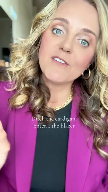 Best flattering blazer for women. Chic office blazer, teacher fashion essential, casual business outfit inspiration, classy women’s fashion, and confidence boosting wardrobe staple. @Yousify Fashion  #womenstyle #officeoutfit #teacherfashion #blazerstyle #everydayfashion